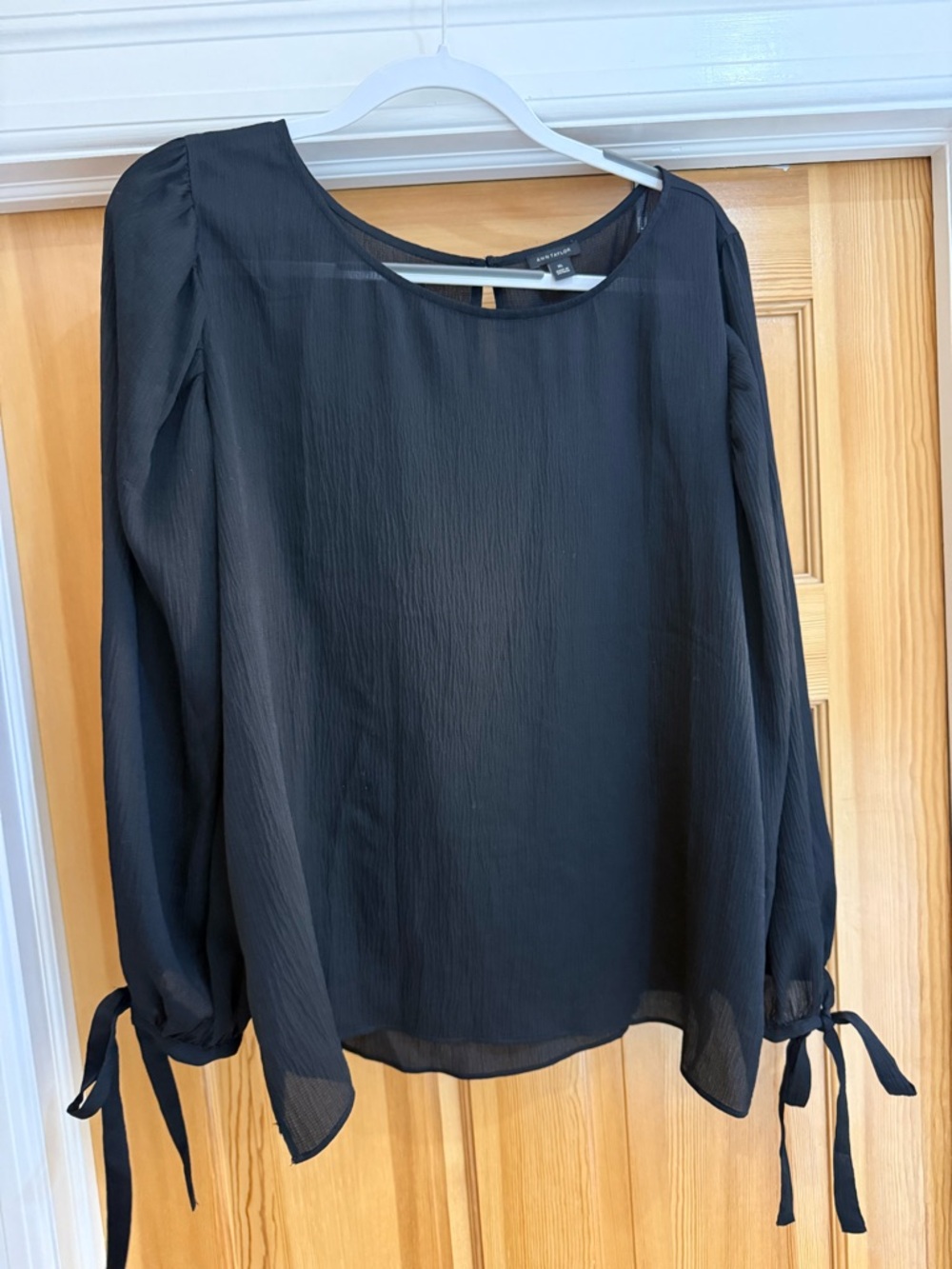 Ann Taylor Black Long-Sleeve Tie Cuff Blouse